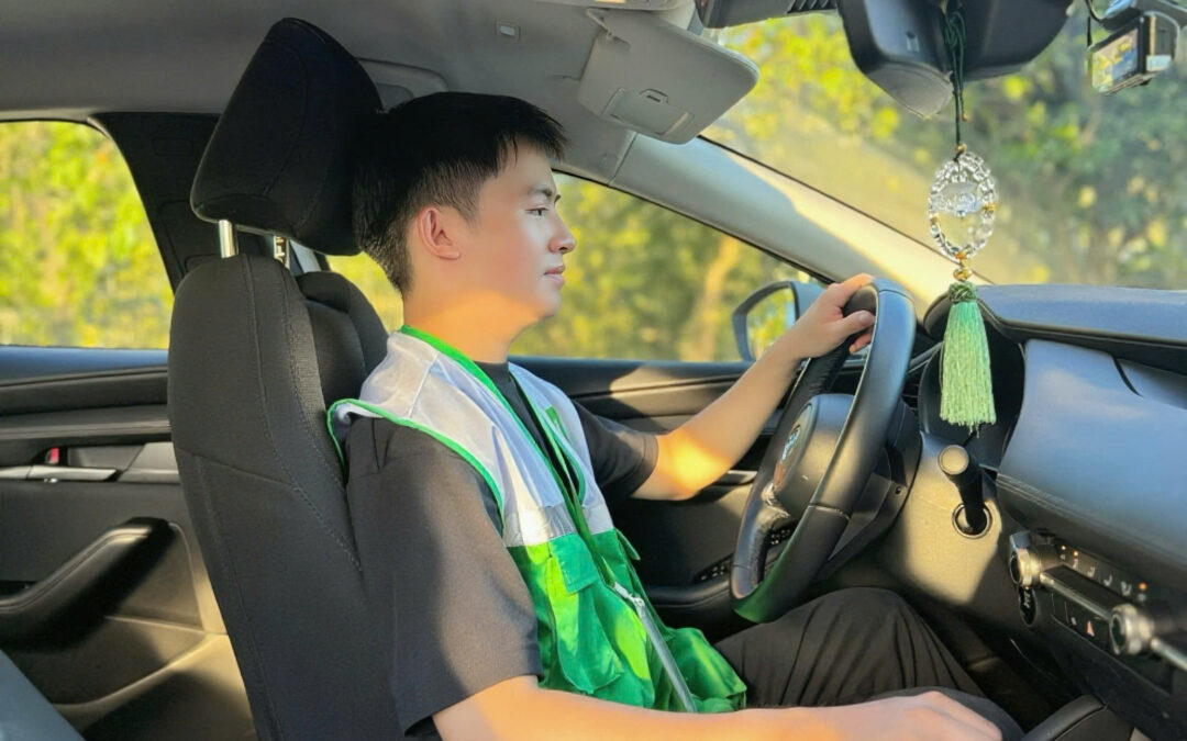 Dịch vụ lái xe hộ – Nên chọn theo giờ hay theo km để tiết kiệm chi phí?