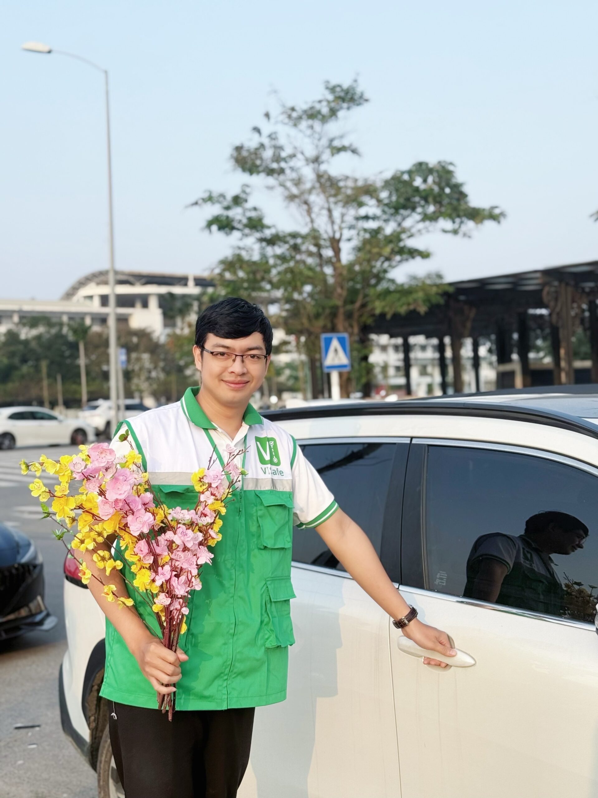 Lái hộ ngày tết