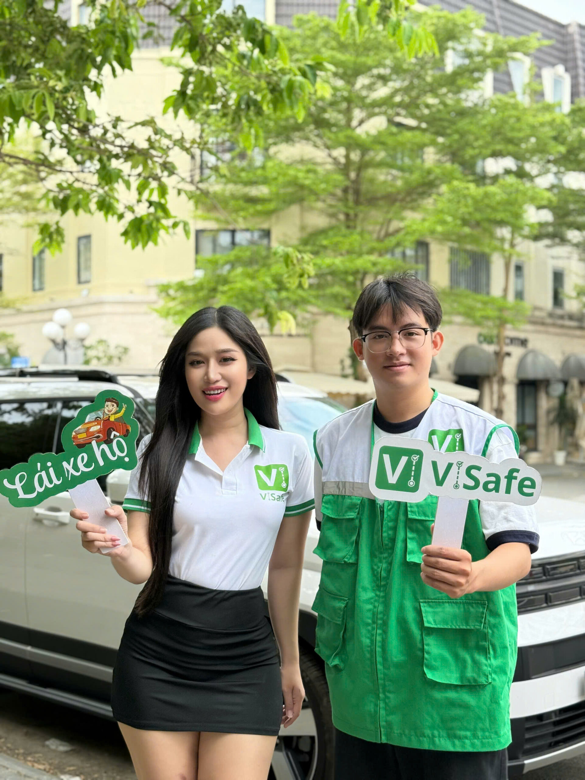 Lái hộ an toàn
