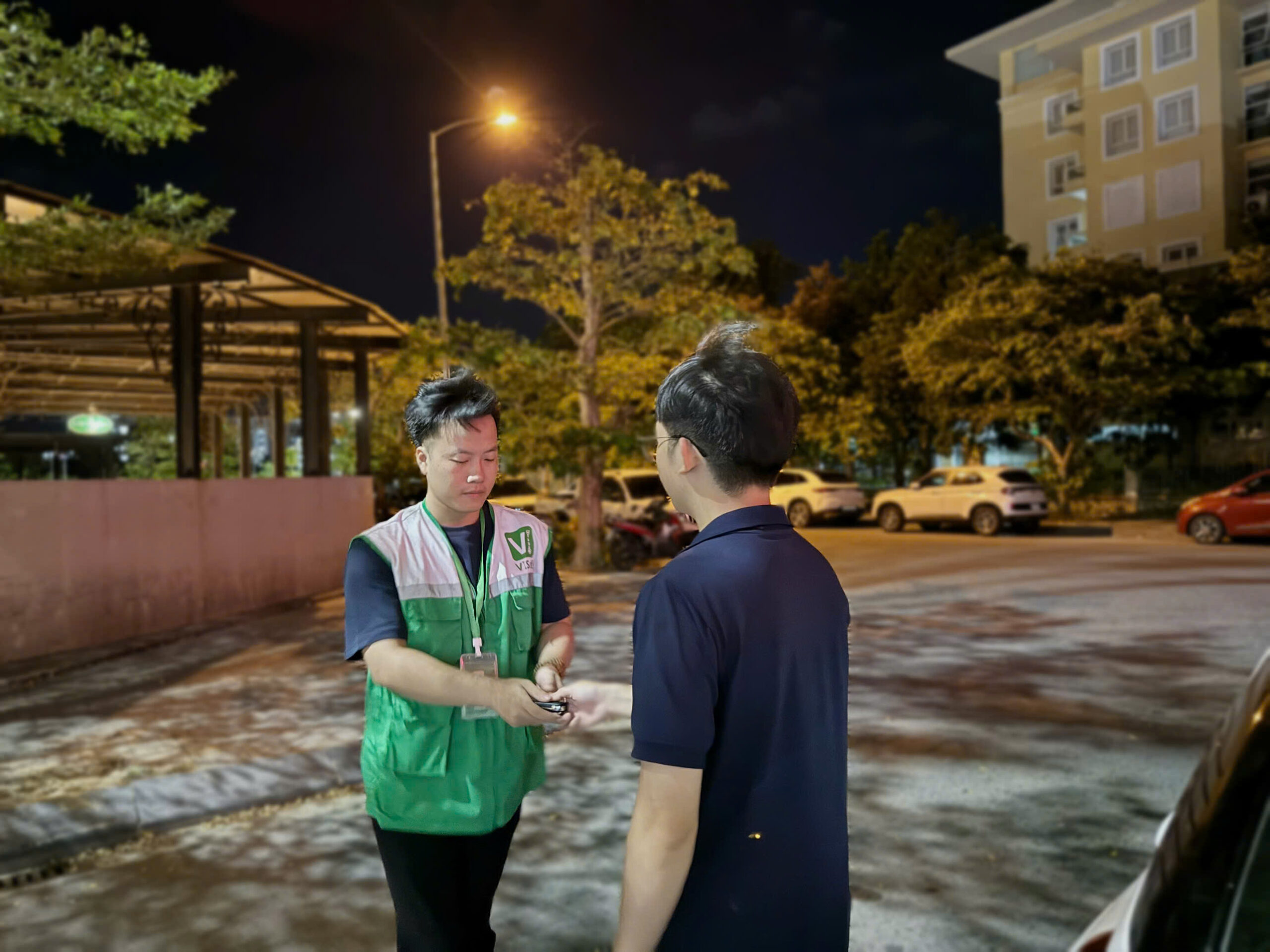 Tài xế lái xe hộ