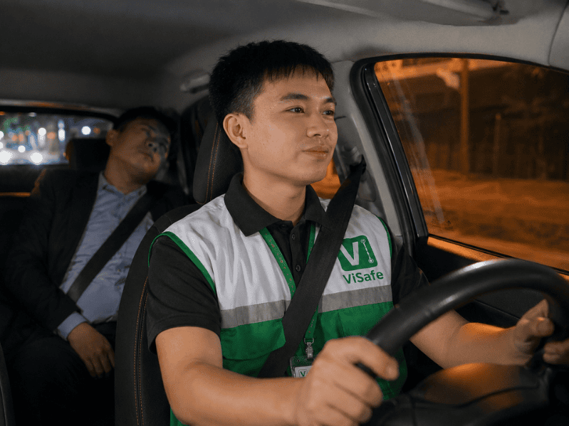 Lái hộ sau khi uống rượu bia