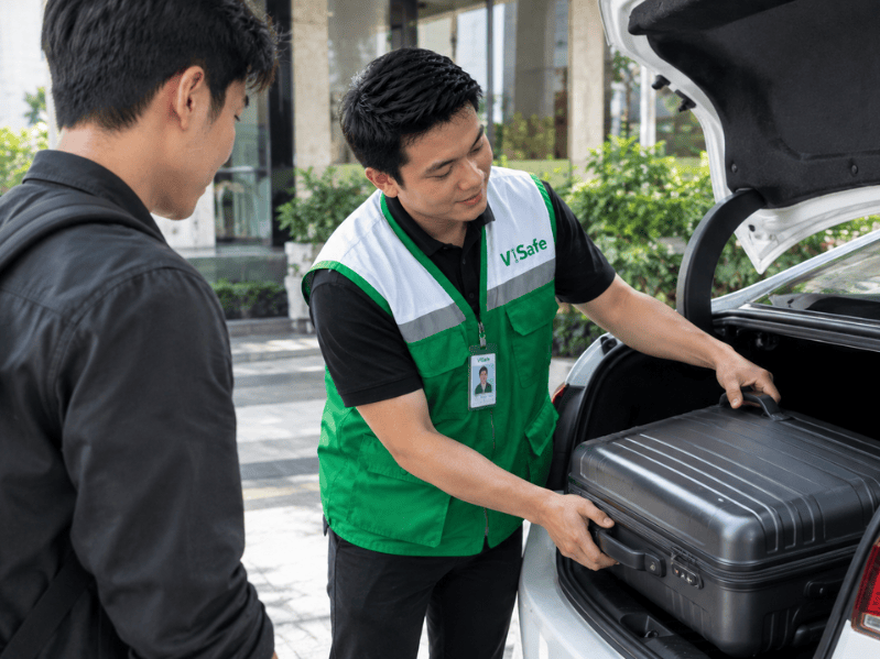 Giá thuê tài xế lái xe hộ