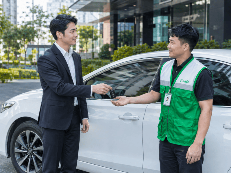 Thuê tài xế lái hộ theo ngày